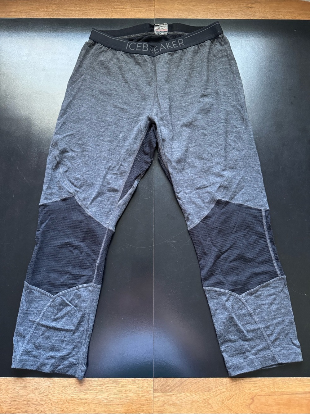 Icebreaker Men's Gray and Black Merino Blend 3/4 length Layer Pants